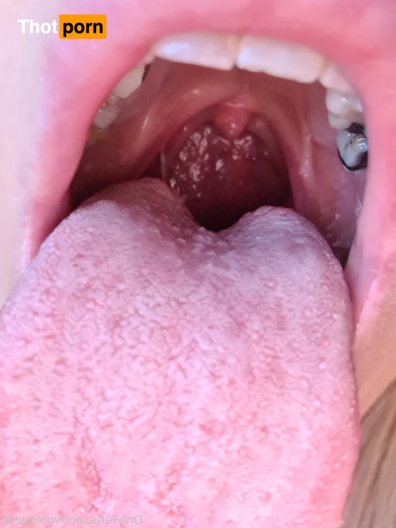 Voracious Vixen 6887905