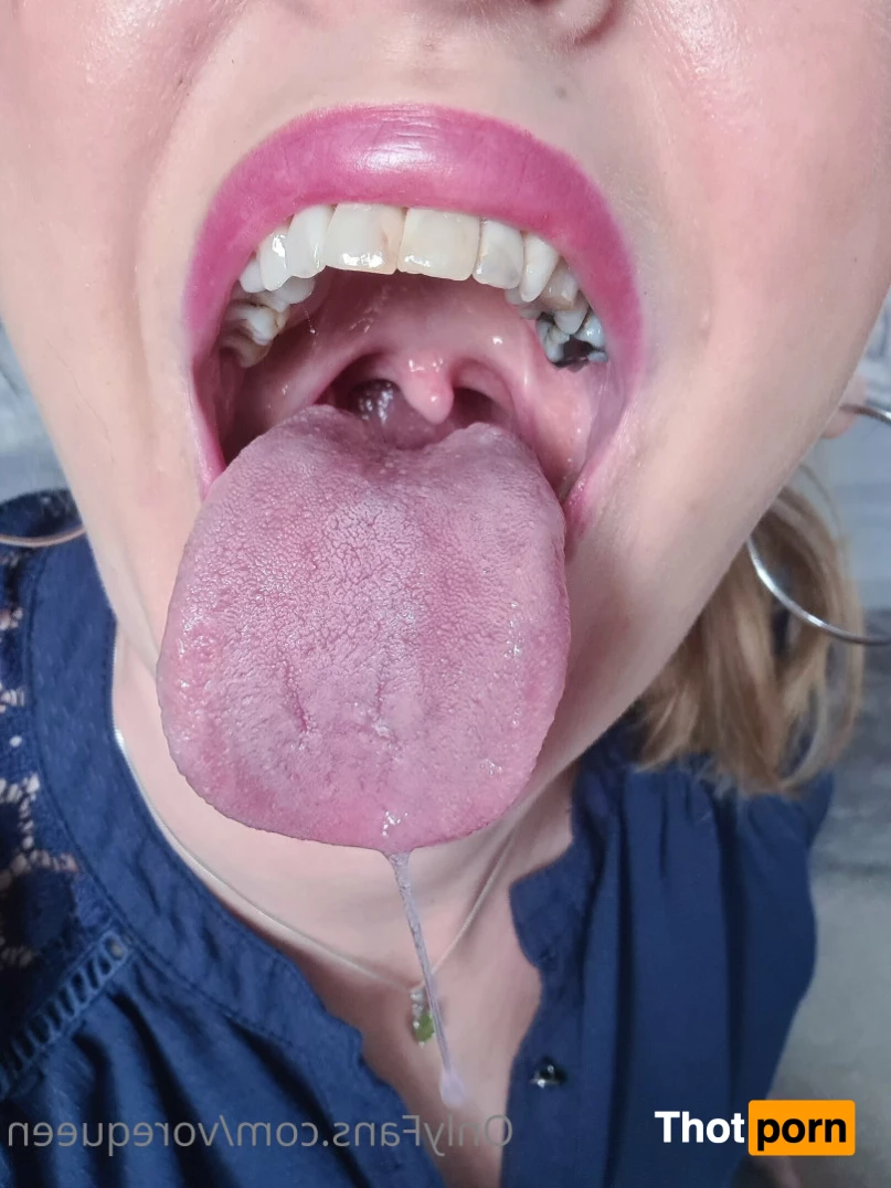 Voracious Vixen 6888053