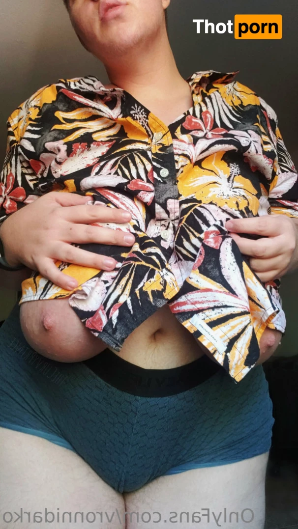 🌻Ronni🌻 10424405