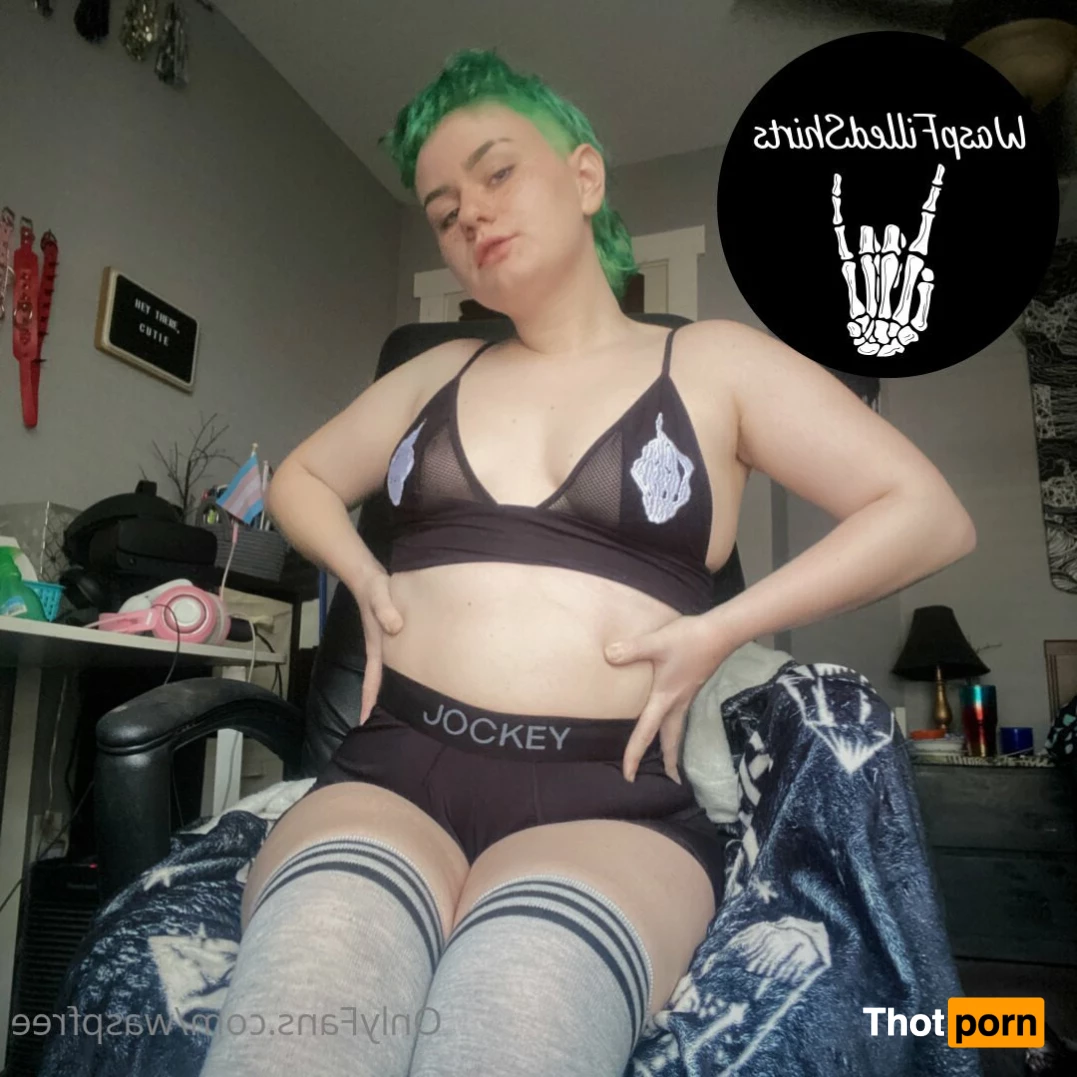 Wasp🏳️‍⚧️ 6742491