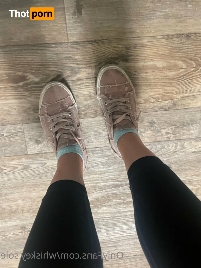 whiskey.sole 6742315