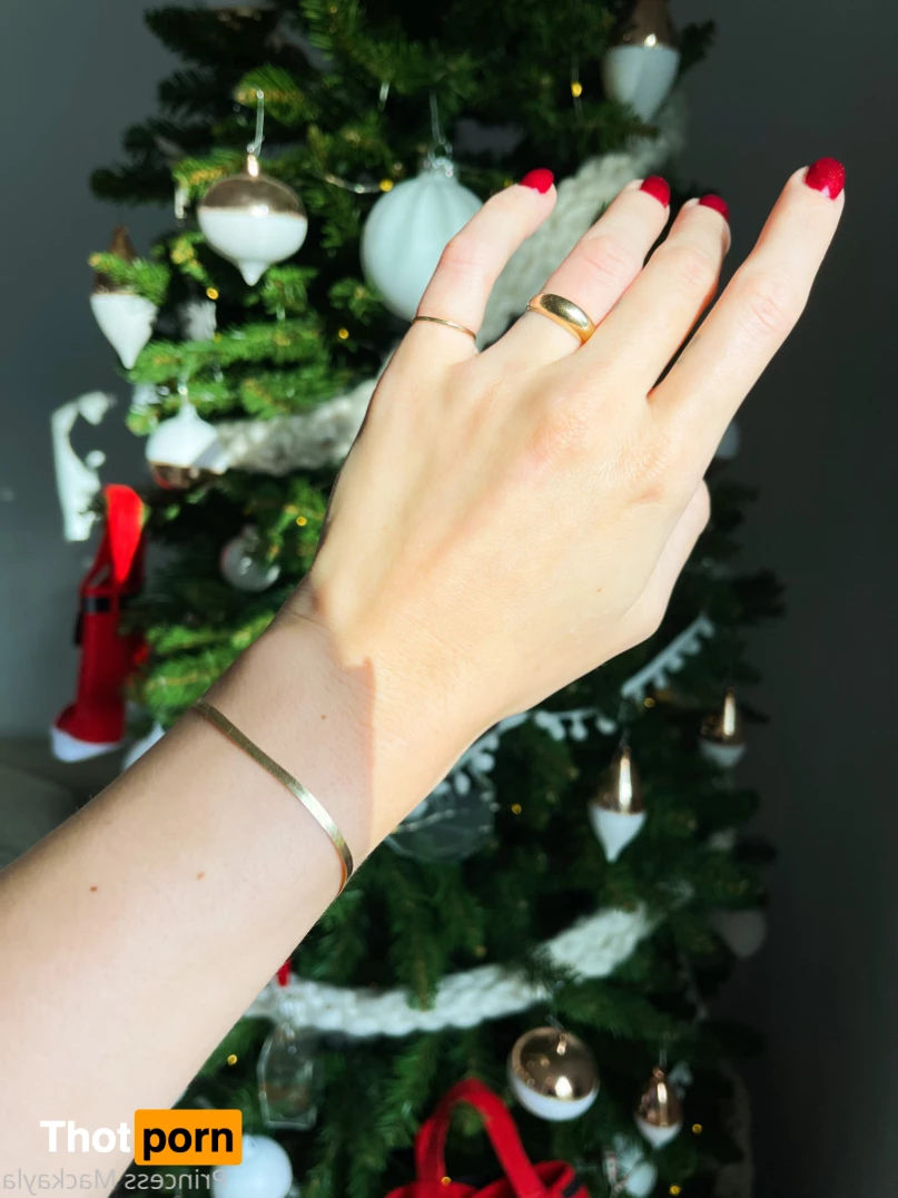 Princess Mackayla 6877700