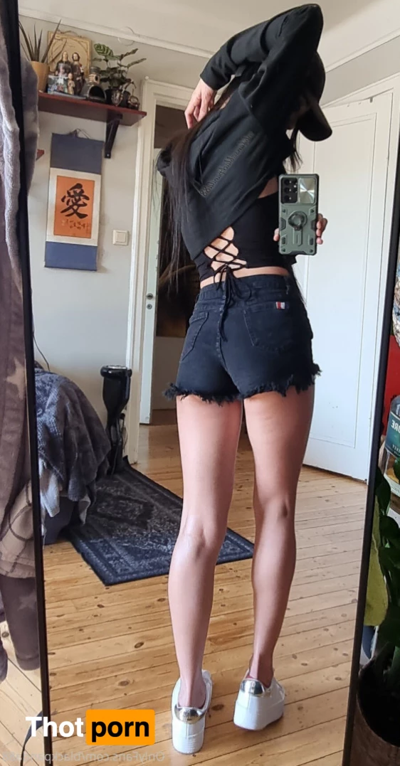 xBlackpanda88x 6498230