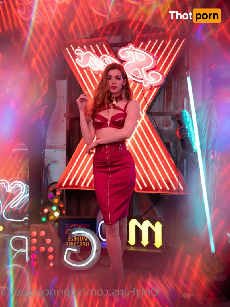 Princess Petra 6921578