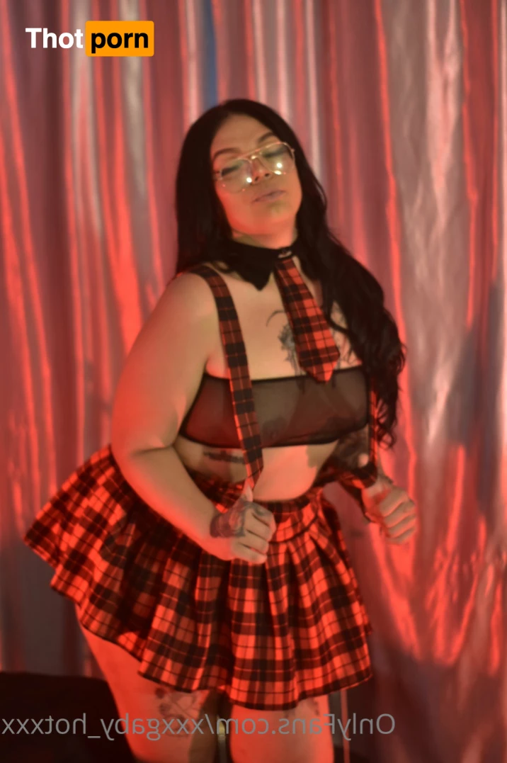 Gabriela valencia 6906202