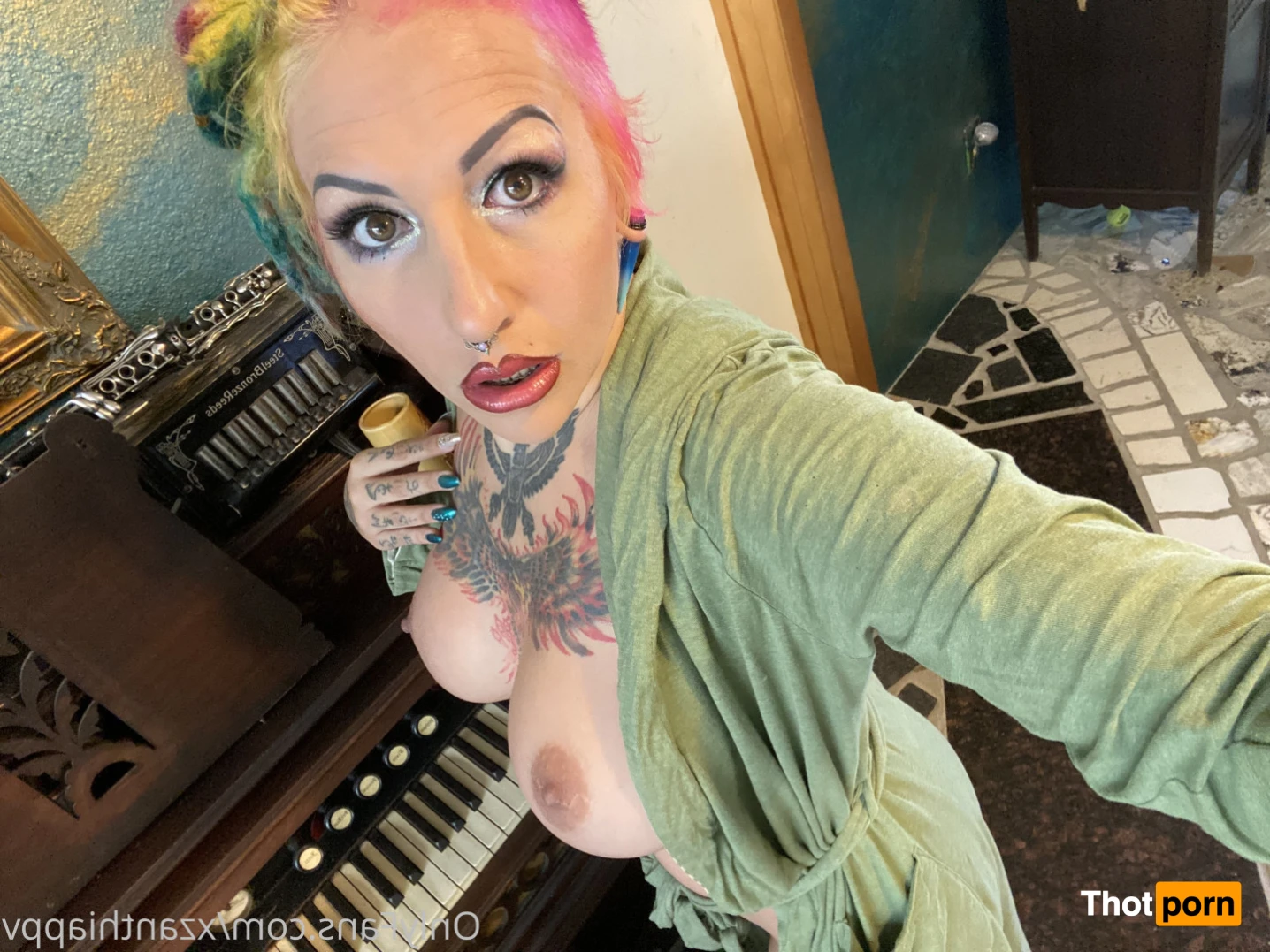 XZanthia (FREE ACCOUNT) 13554045