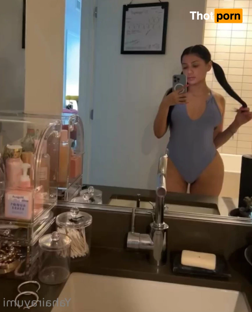 Yahaira Yumi 6501856