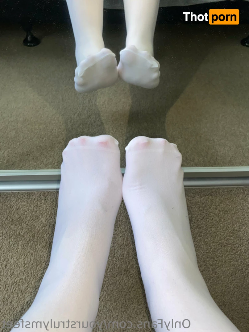 Miss Feet 10422762