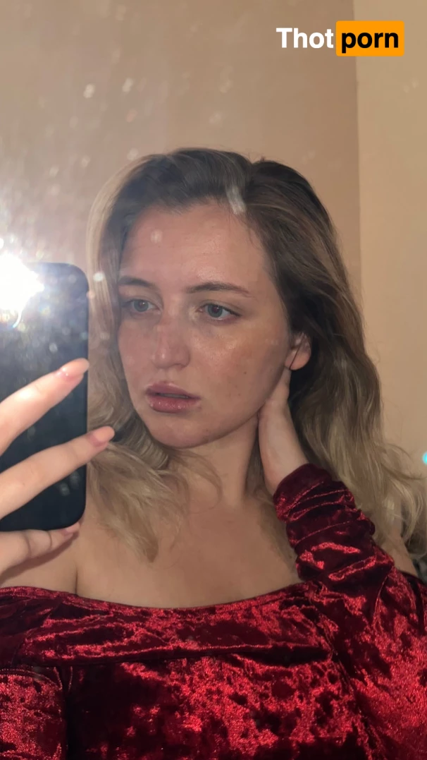 White Rabbitt 6904194