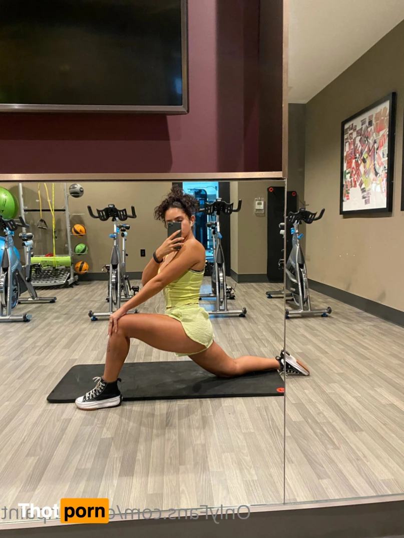 Victoria’s Secret 🤫👑💕 7797962