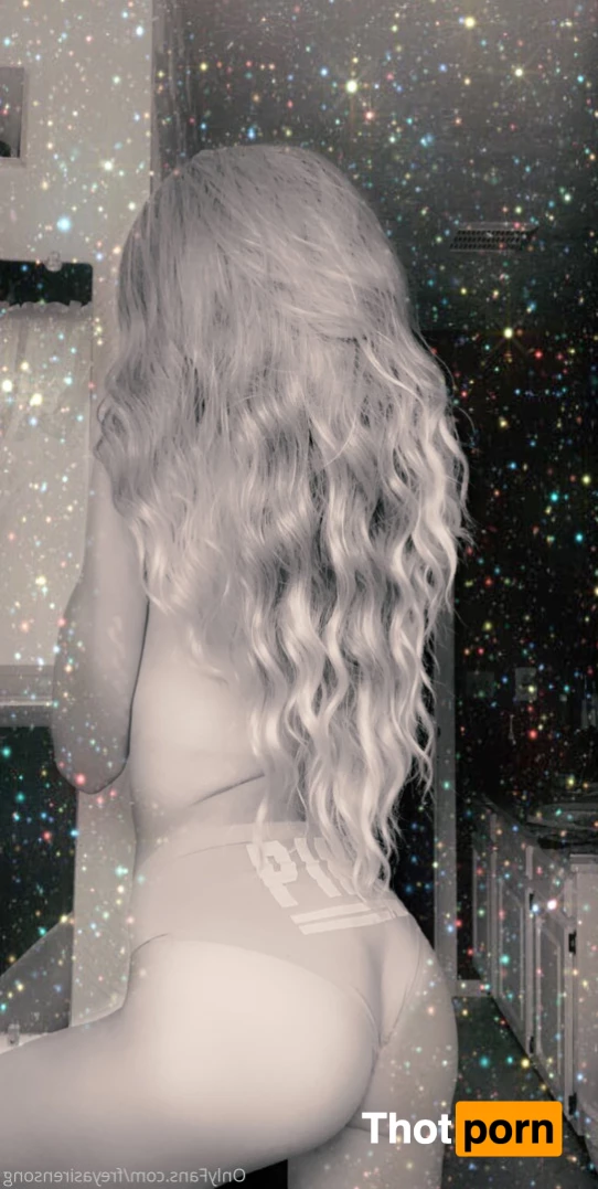 Isabelle McKenna 7799469