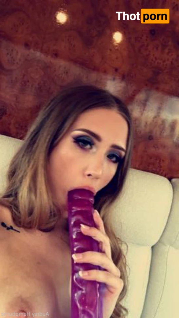 audrey hempburne 7802325