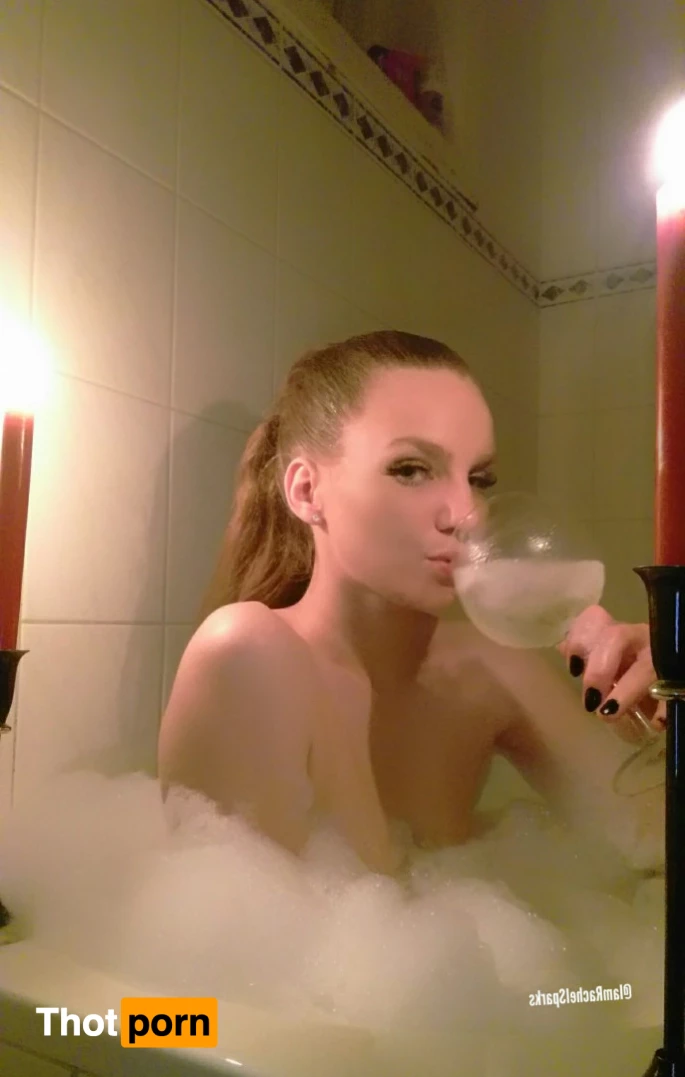 Rachel Sparks 10431596