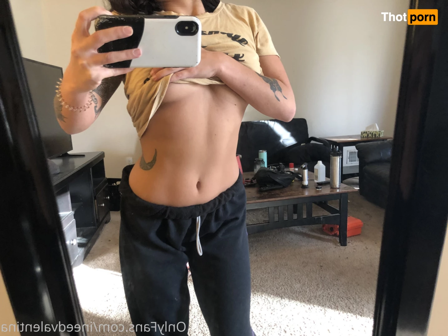 Valentina Fox 7808616