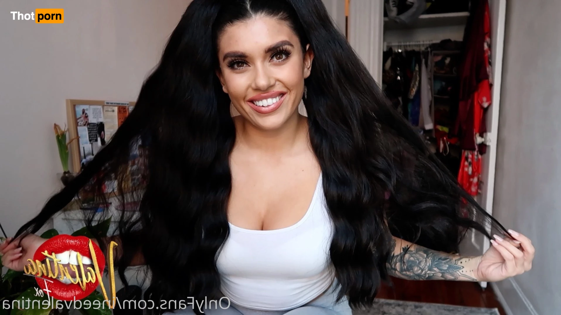 Valentina Fox 7808918