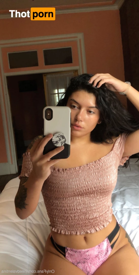 Valentina Fox 7808926