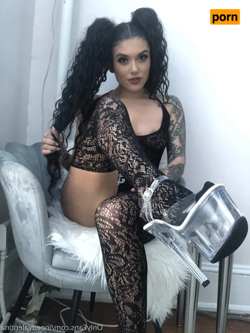 Valentina Fox 7809051