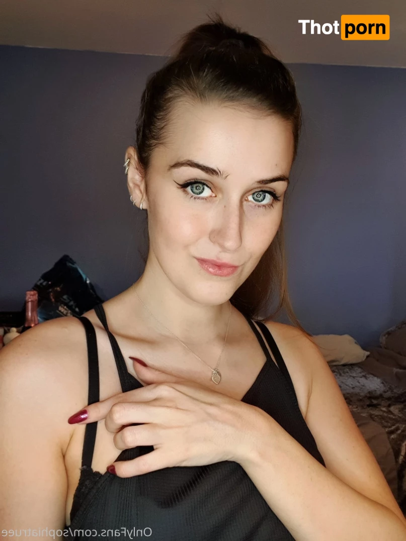 Miss Sophia Truee 7837623