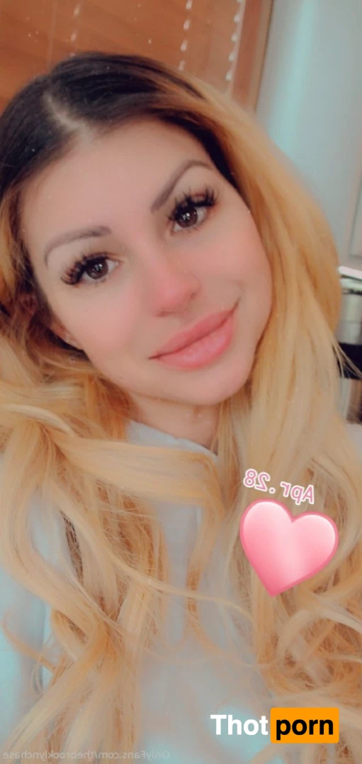 Brooklyn Chase 10427954