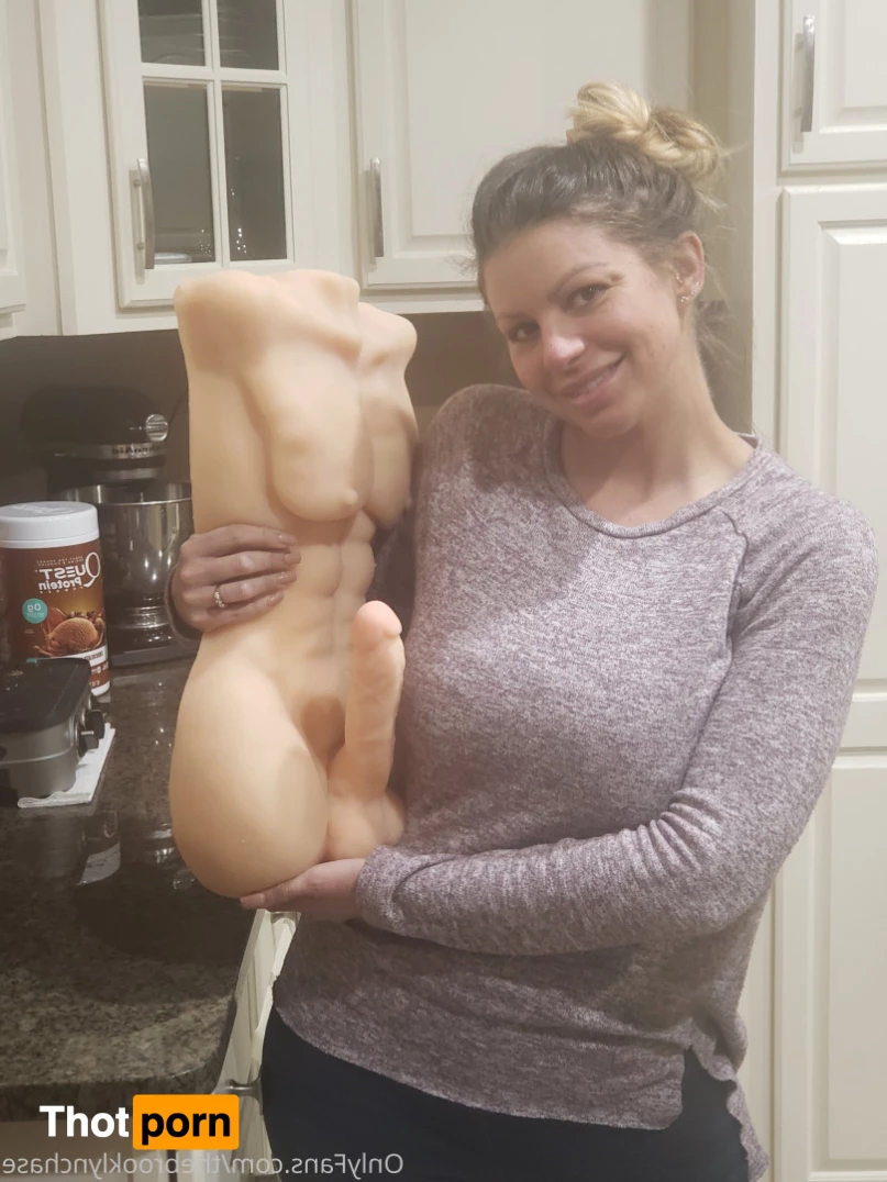 Brooklyn Chase 10428097