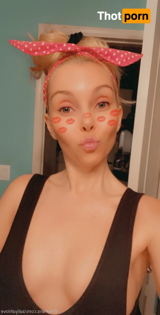 Aaliyah Love 16236470