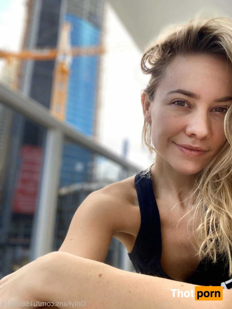 addieandrews 16518750