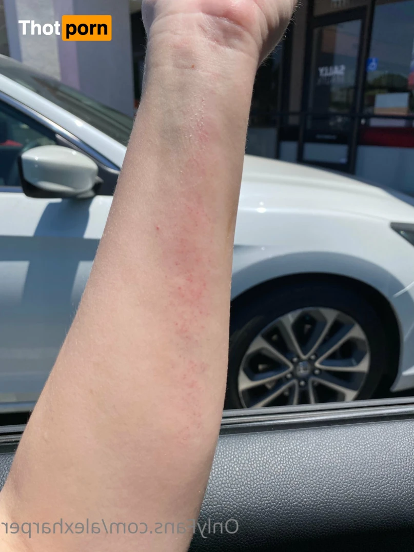 Alex Harper 15889972