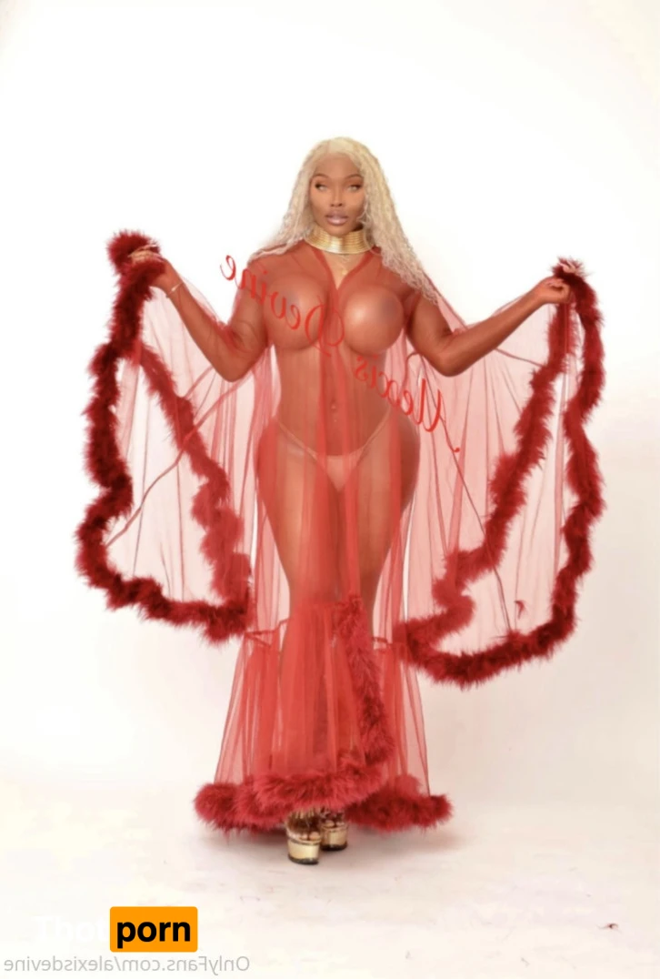 Devinealexis 15728206