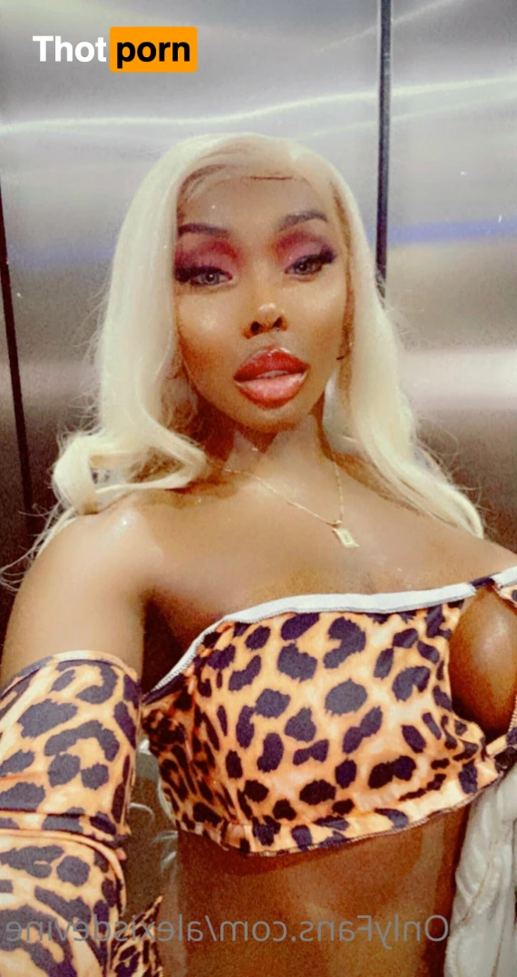 Devinealexis 15728603