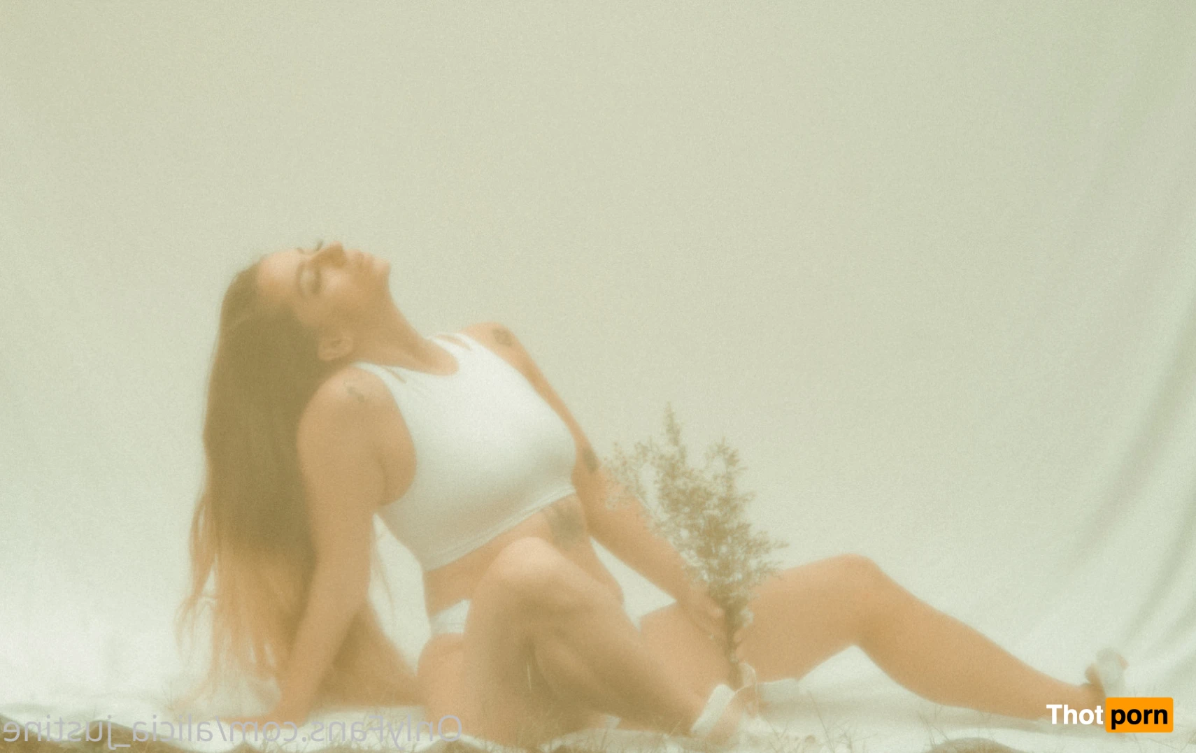 Alicia Justine 13233472