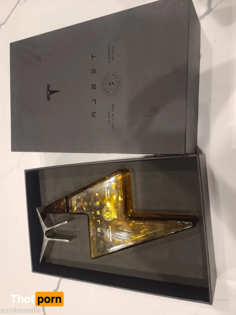 allieeveknox 15400965