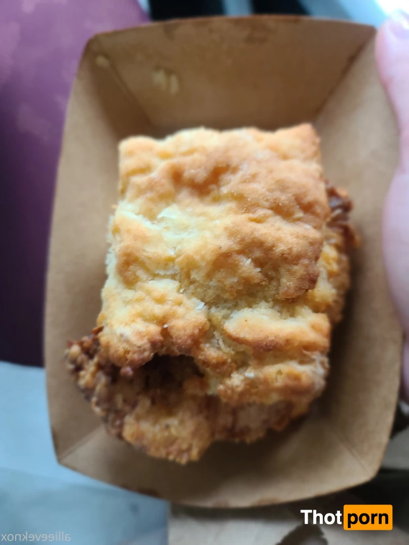 allieeveknox 15412958