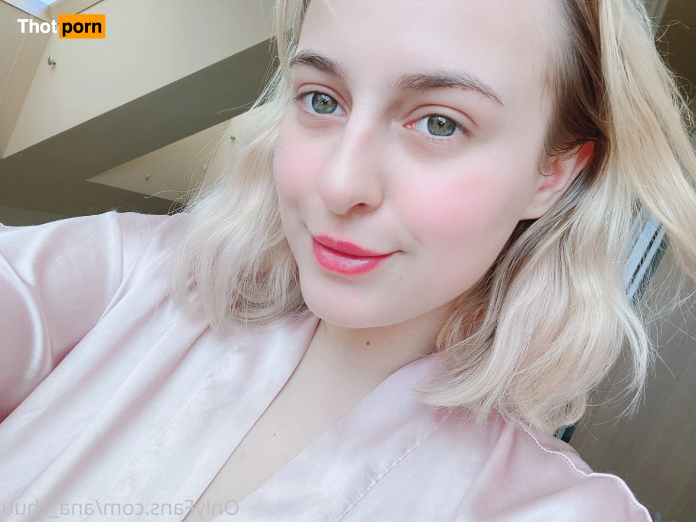 Ana Chuu💕 your dose of meaty waifu~🥩 16357112