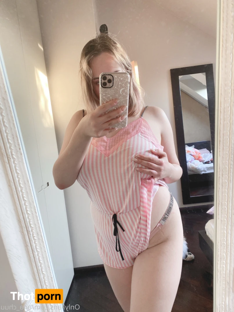 Ana Chuu💕 your dose of meaty waifu~🥩 16384197