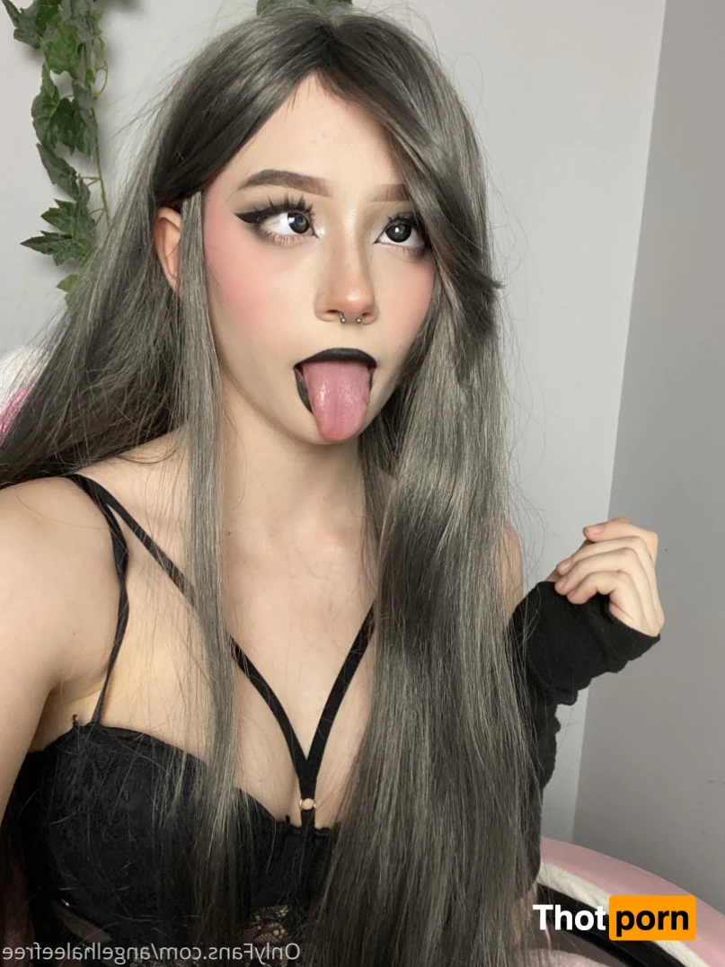 Angela Halee 11979115