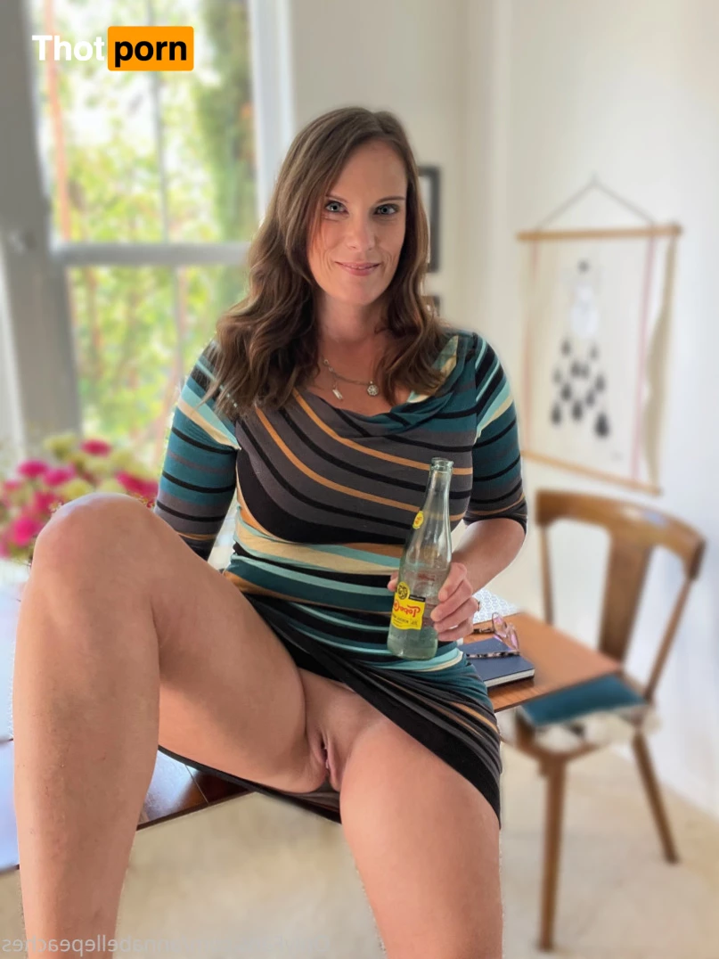 Annabelle Peaches 9245041