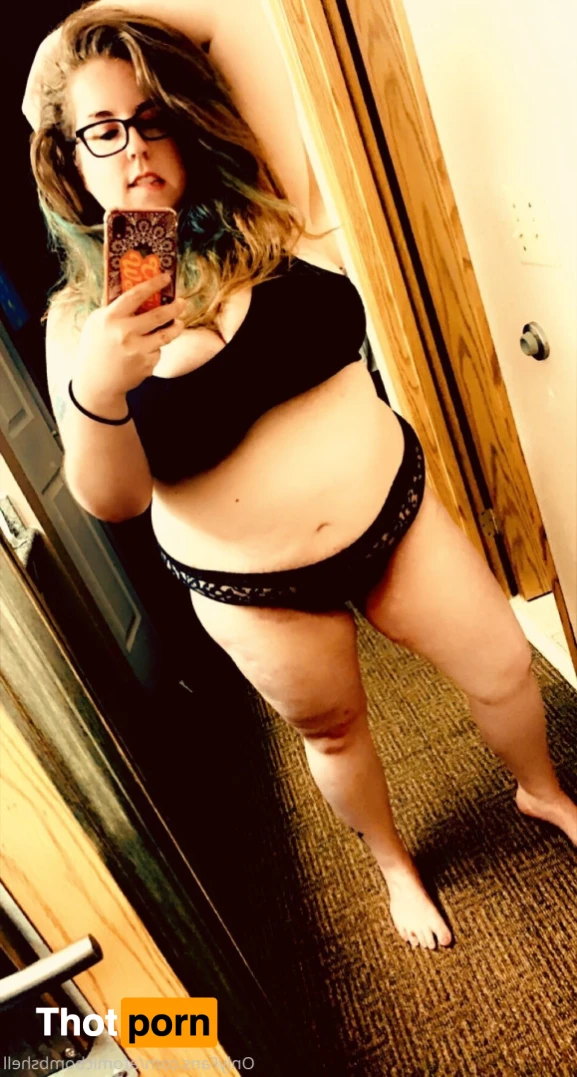 Atomic Bombshell 12530615