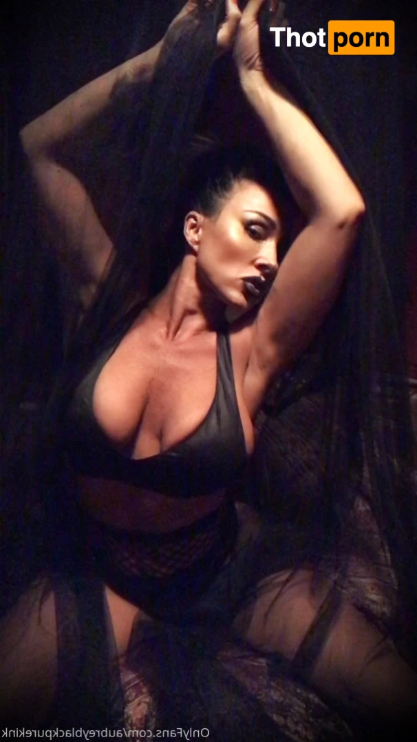 Aubrey Black &amp; Jaxson Wolfe 14630347