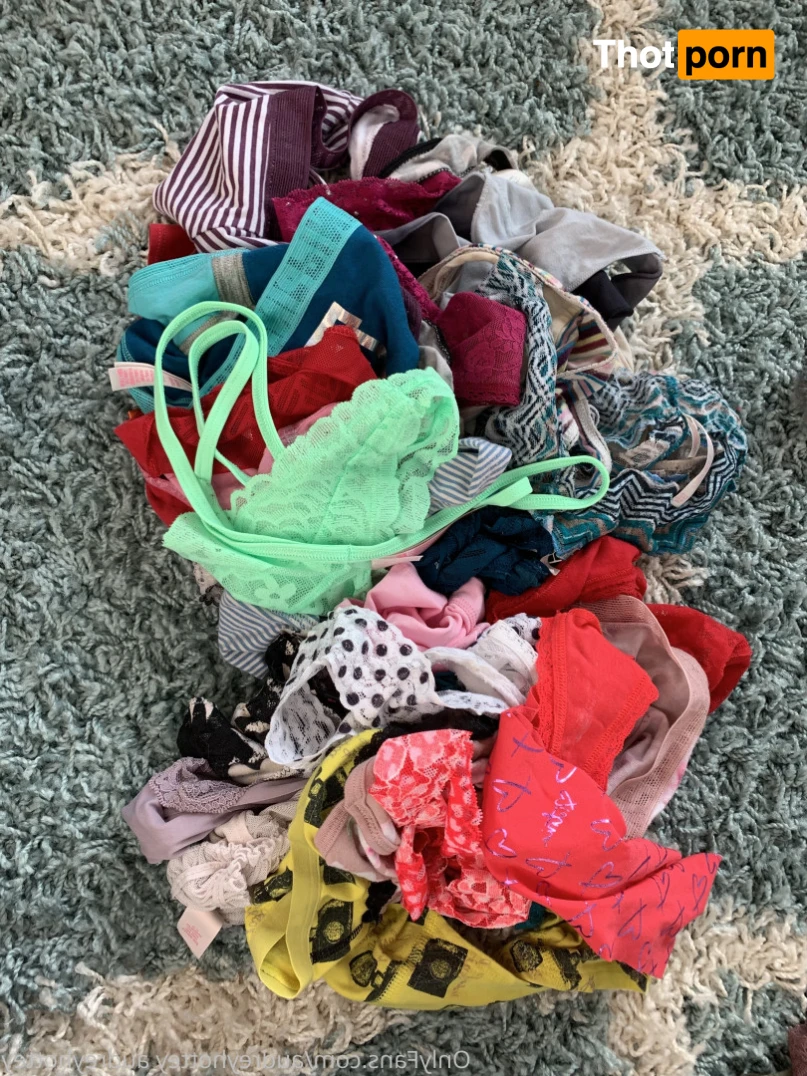 Audrey Foxx 14629305