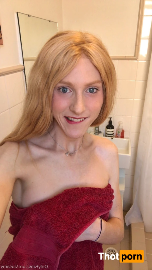 Aussie Amy ❤️ 14604771