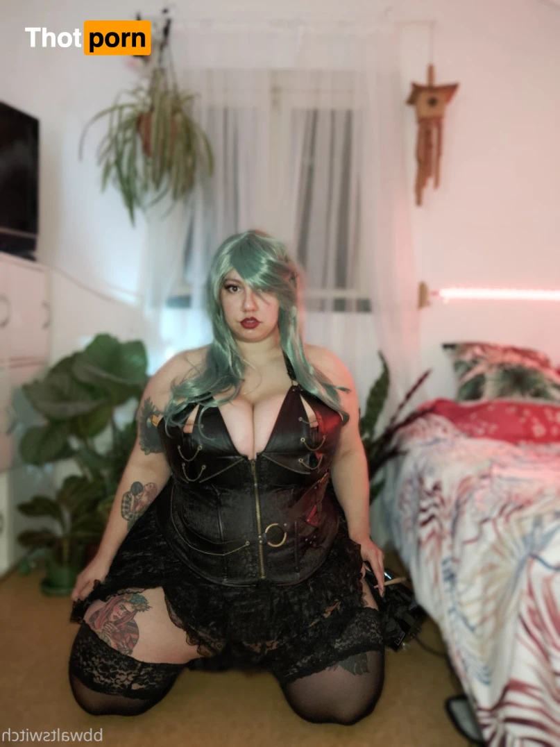 ISA LUV aka Isa Pussycat 16533964