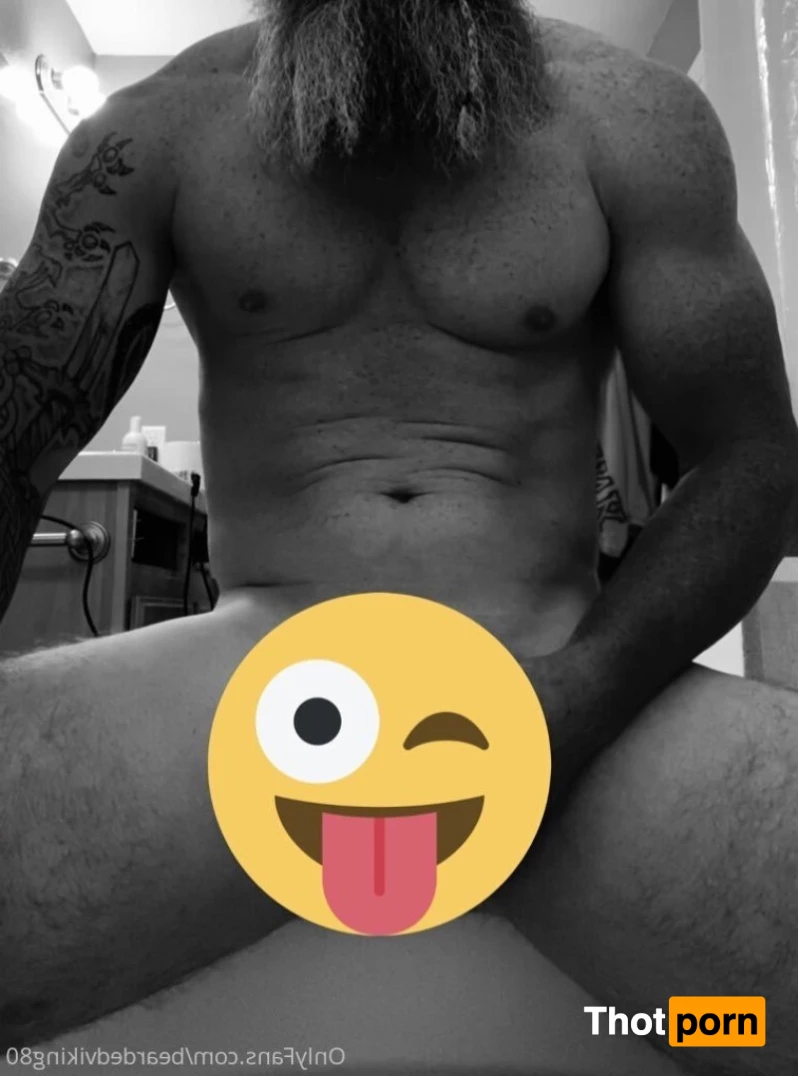 Bearded Viking 🤤😍 7880092