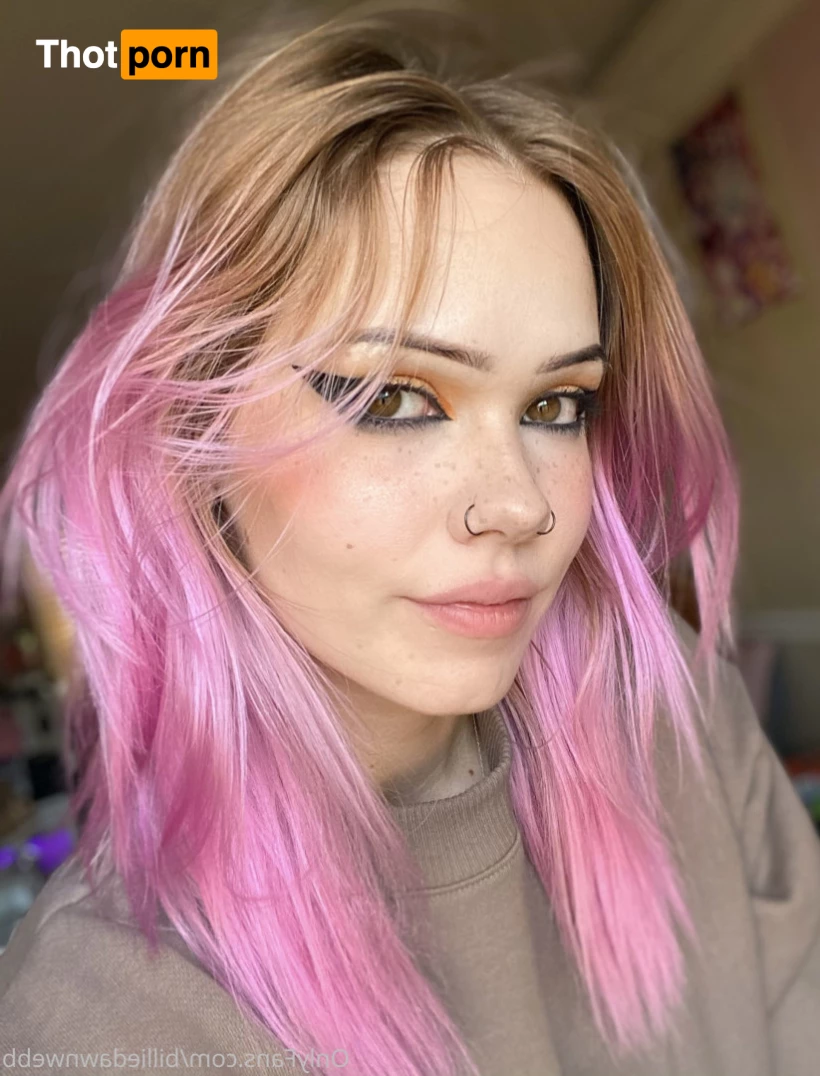 Billie 🌸 10236594