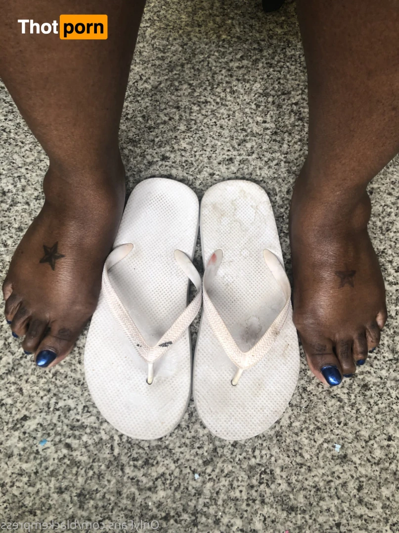 Black Empress 15349437