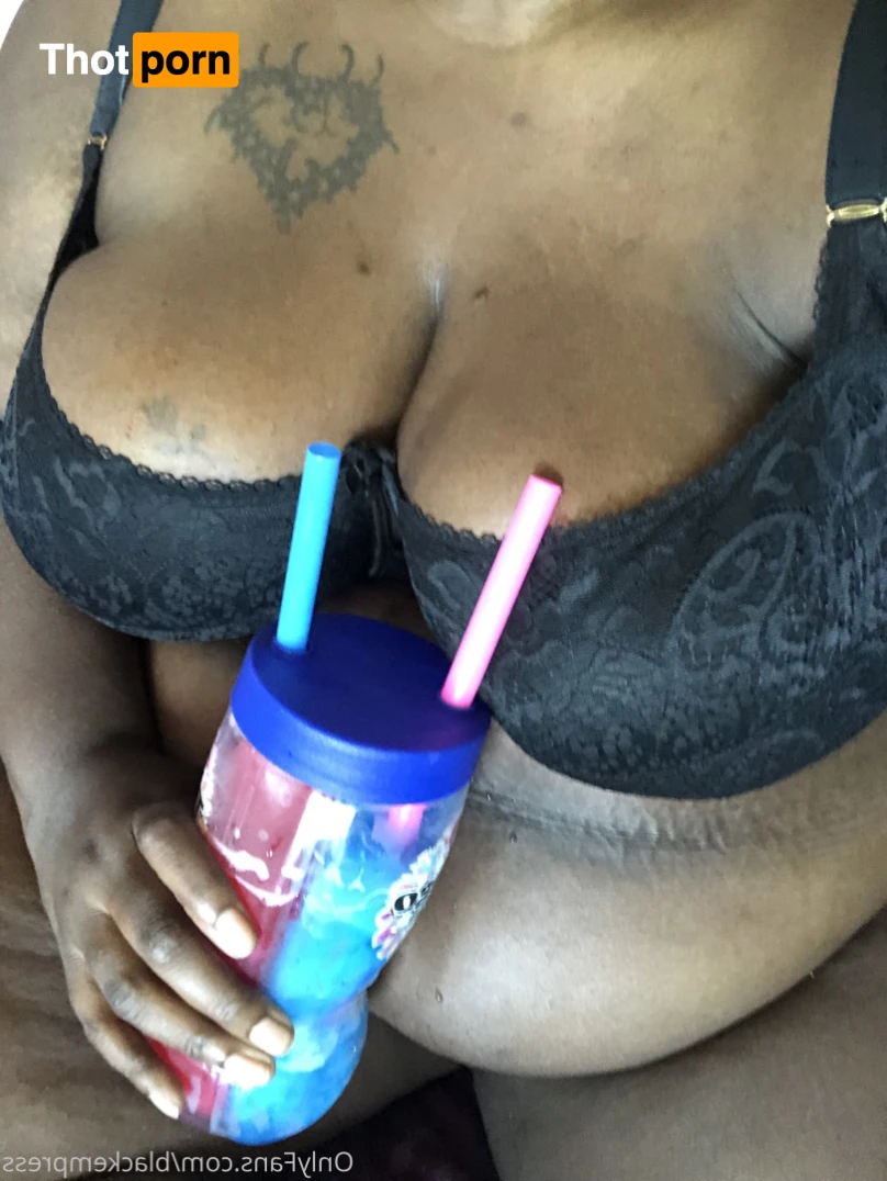 Black Empress 15379159