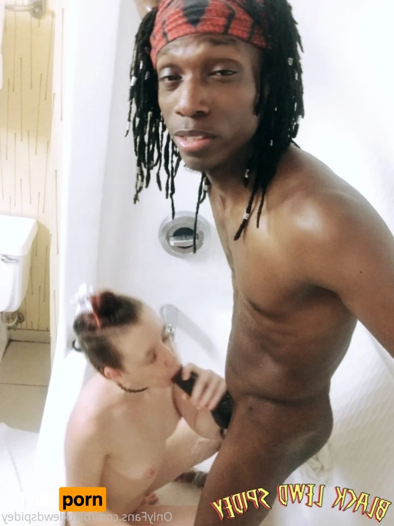 SpiderLxrd🕸🎩 12137961