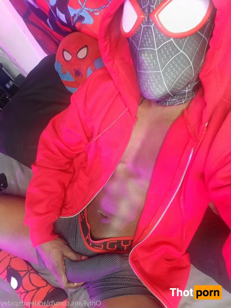 SpiderLxrd🕸🎩 12138223