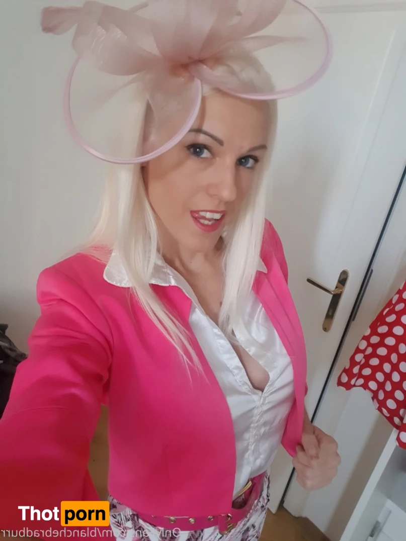 Blanche Bradburry 14784887