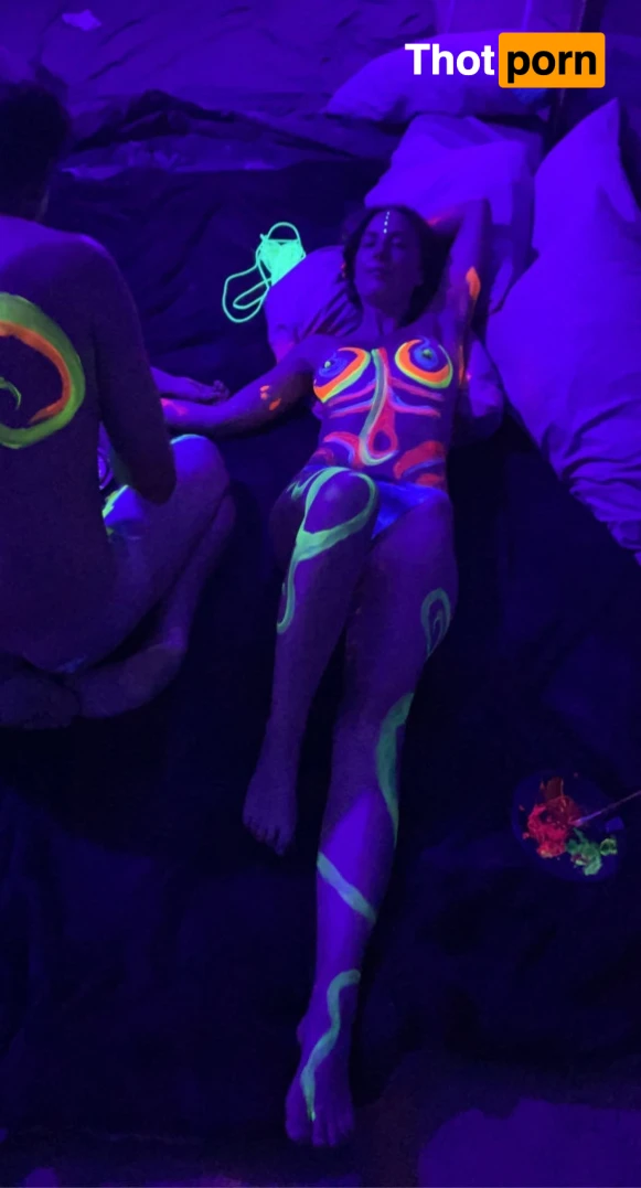 BlondeFoxSilverFox 16353800