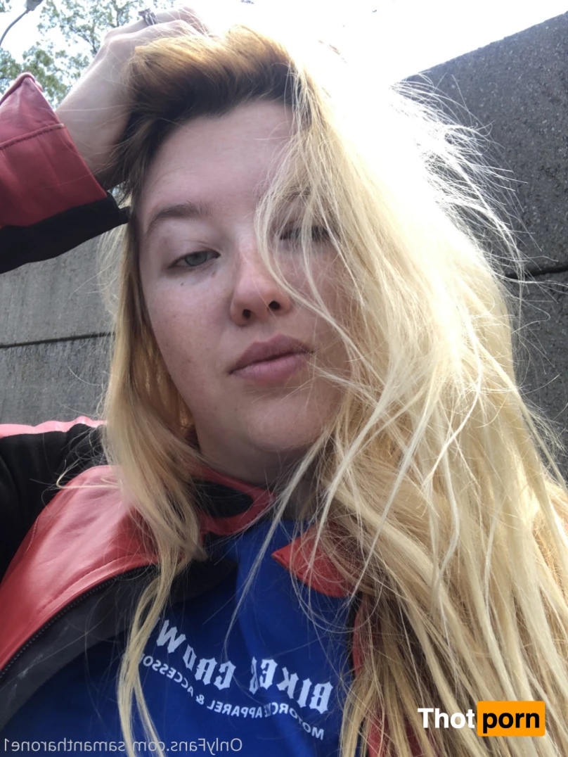 Samantha Rone 💜 9372063